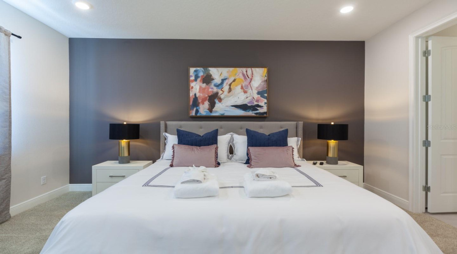 KISSIMMEE, Florida 34747, 6 Bedrooms Bedrooms, ,6 BathroomsBathrooms,Residential,For Sale,SOUTHFIELD,0,MFRO6354805