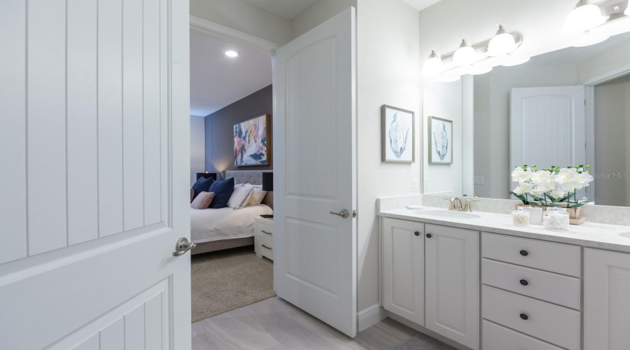 KISSIMMEE, Florida 34747, 6 Bedrooms Bedrooms, ,6 BathroomsBathrooms,Residential,For Sale,SOUTHFIELD,0,MFRO6354805