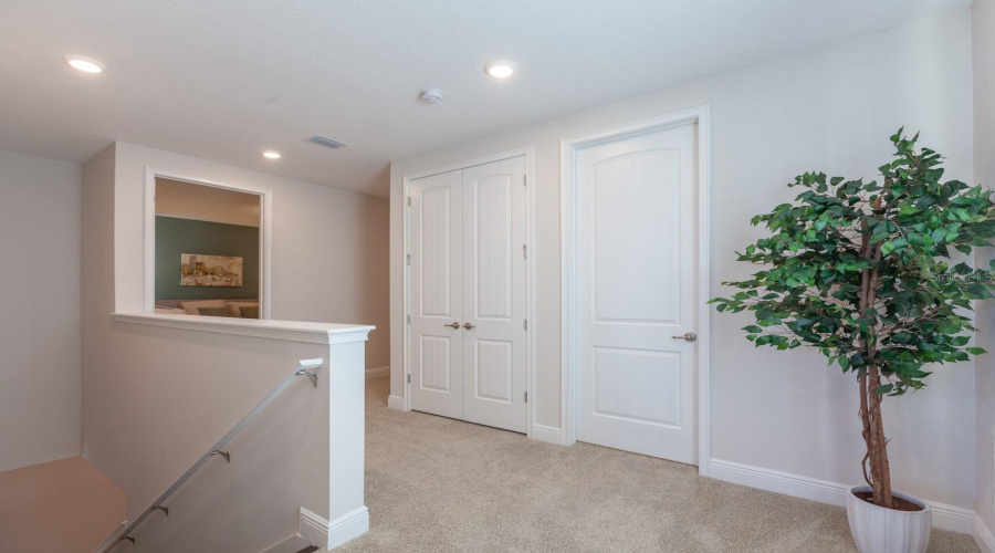 KISSIMMEE, Florida 34747, 6 Bedrooms Bedrooms, ,6 BathroomsBathrooms,Residential,For Sale,SOUTHFIELD,0,MFRO6354805