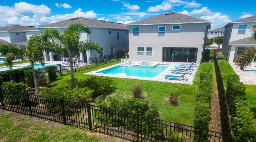 KISSIMMEE, Florida 34747, 6 Bedrooms Bedrooms, ,6 BathroomsBathrooms,Residential,For Sale,SOUTHFIELD,0,MFRO6354805