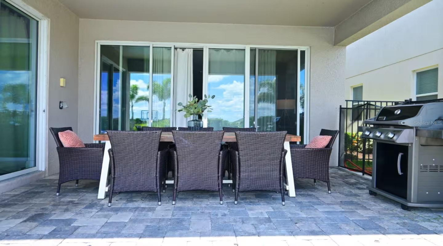 KISSIMMEE, Florida 34747, 6 Bedrooms Bedrooms, ,6 BathroomsBathrooms,Residential,For Sale,SOUTHFIELD,0,MFRO6354805