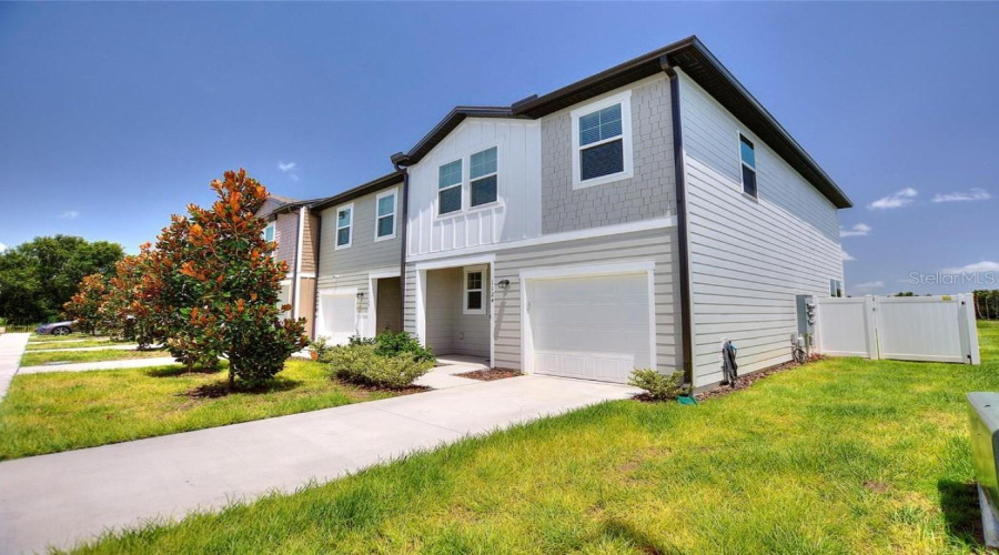 DAVENPORT, Florida 33837, 3 Bedrooms Bedrooms, ,2 BathroomsBathrooms,Residential,For Sale,MERRILL,0,MFRS5137186 DAVENPORT, Florida 33837, 3 Bedrooms Bedrooms, ,2 BathroomsBathrooms,Residential,For Sale,MERRILL,0,MFRS5137186