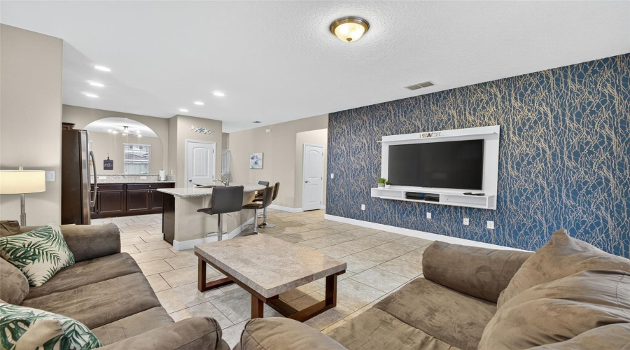 DAVENPORT, Florida 33837, 5 Bedrooms Bedrooms, ,4 BathroomsBathrooms,Residential,For Sale,WILDWOOD,0,MFRS5137161