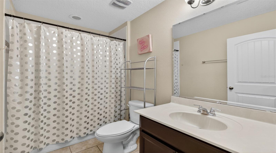 DAVENPORT, Florida 33837, 5 Bedrooms Bedrooms, ,4 BathroomsBathrooms,Residential,For Sale,WILDWOOD,0,MFRS5137161