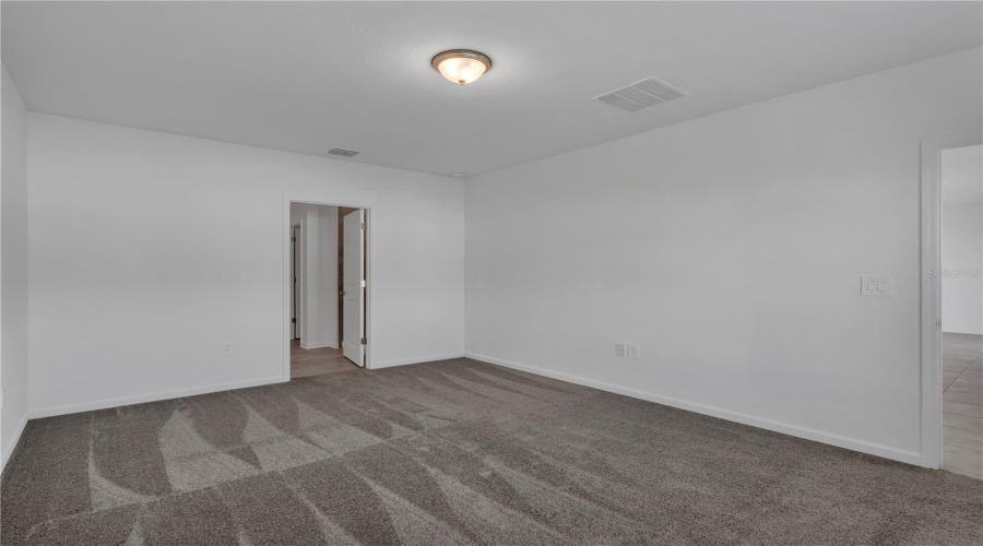 KISSIMMEE, Florida 34746, 4 Bedrooms Bedrooms, ,2 BathroomsBathrooms,Residential,For Sale,EDENSBRIDGE,0,MFRO6354723