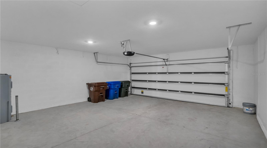 KISSIMMEE, Florida 34746, 4 Bedrooms Bedrooms, ,2 BathroomsBathrooms,Residential,For Sale,EDENSBRIDGE,0,MFRO6354723