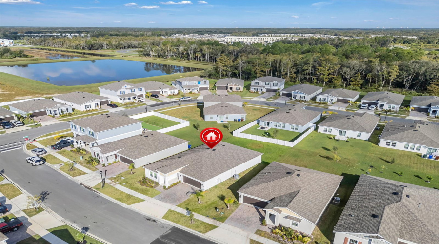 KISSIMMEE, Florida 34746, 4 Bedrooms Bedrooms, ,2 BathroomsBathrooms,Residential,For Sale,EDENSBRIDGE,0,MFRO6354723