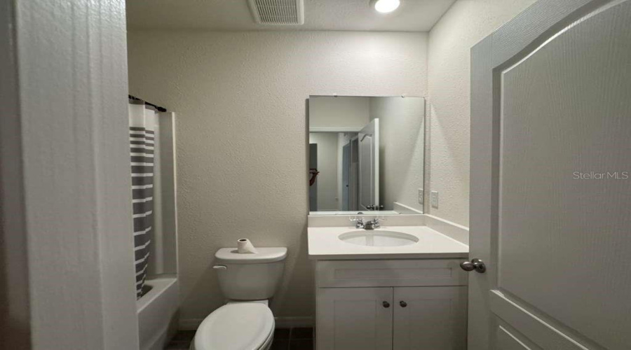 DAVENPORT, Florida 33837, 3 Bedrooms Bedrooms, ,2 BathroomsBathrooms,Residential,For Sale,PENGUIN BLVD,0,MFRS5137129 DAVENPORT, Florida 33837, 3 Bedrooms Bedrooms, ,2 BathroomsBathrooms,Residential,For Sale,PENGUIN BLVD,0,MFRS5137129