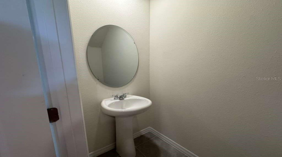 DAVENPORT, Florida 33837, 3 Bedrooms Bedrooms, ,2 BathroomsBathrooms,Residential,For Sale,PENGUIN BLVD,0,MFRS5137129 DAVENPORT, Florida 33837, 3 Bedrooms Bedrooms, ,2 BathroomsBathrooms,Residential,For Sale,PENGUIN BLVD,0,MFRS5137129
