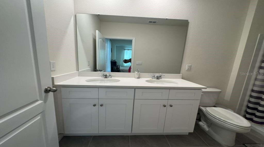 DAVENPORT, Florida 33837, 3 Bedrooms Bedrooms, ,2 BathroomsBathrooms,Residential,For Sale,PENGUIN BLVD,0,MFRS5137129 DAVENPORT, Florida 33837, 3 Bedrooms Bedrooms, ,2 BathroomsBathrooms,Residential,For Sale,PENGUIN BLVD,0,MFRS5137129