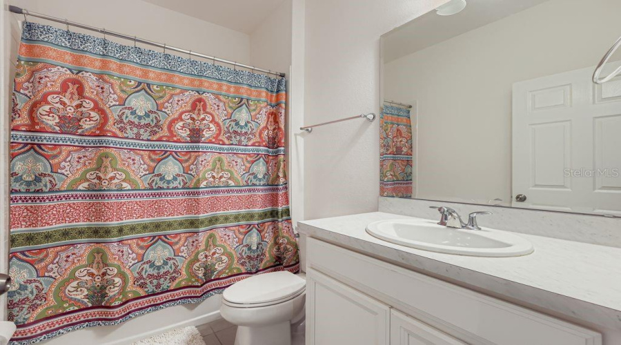 DAVENPORT, Florida 33837, 5 Bedrooms Bedrooms, ,3 BathroomsBathrooms,Residential,For Sale,BENJAMIN,0,MFRO6354067