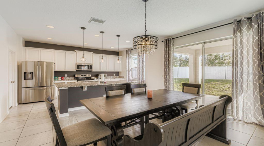 DAVENPORT, Florida 33837, 5 Bedrooms Bedrooms, ,3 BathroomsBathrooms,Residential,For Sale,BENJAMIN,0,MFRO6354067