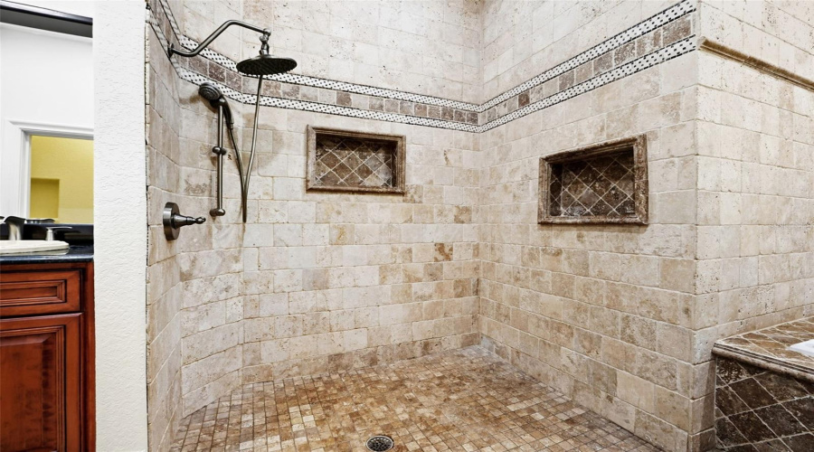 KISSIMMEE, Florida 34747, 3 Bedrooms Bedrooms, ,3 BathroomsBathrooms,Residential,For Sale,PAWNEE,0,MFRO6349038 KISSIMMEE, Florida 34747, 3 Bedrooms Bedrooms, ,3 BathroomsBathrooms,Residential,For Sale,PAWNEE,0,MFRO6349038