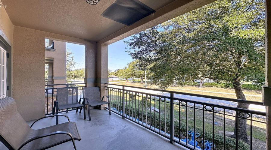 DAVENPORT, Florida 33897, 3 Bedrooms Bedrooms, ,3 BathroomsBathrooms,Residential,For Sale,CHARO,0,MFRS5137167