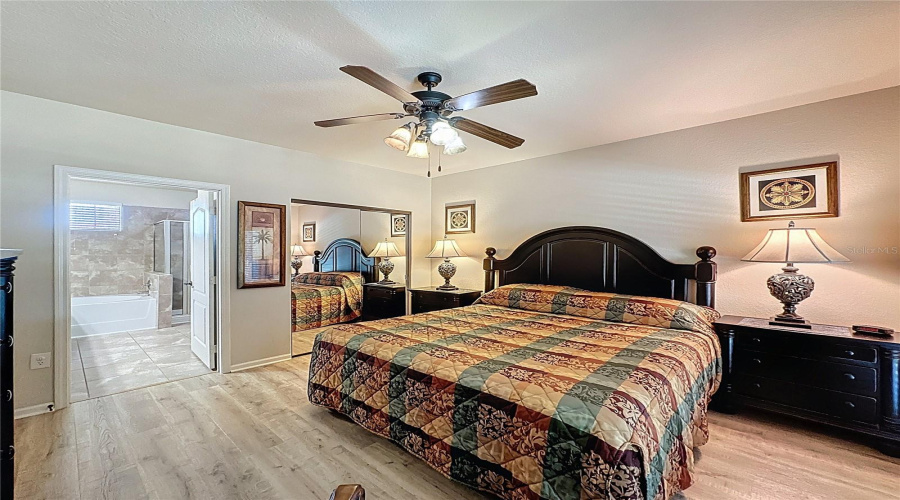 DAVENPORT, Florida 33897, 3 Bedrooms Bedrooms, ,3 BathroomsBathrooms,Residential,For Sale,CHARO,0,MFRS5137167