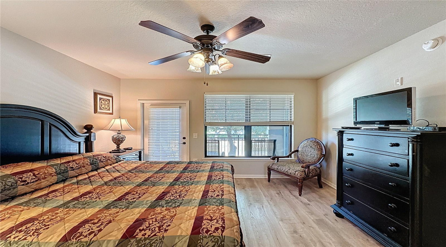 DAVENPORT, Florida 33897, 3 Bedrooms Bedrooms, ,3 BathroomsBathrooms,Residential,For Sale,CHARO,0,MFRS5137167