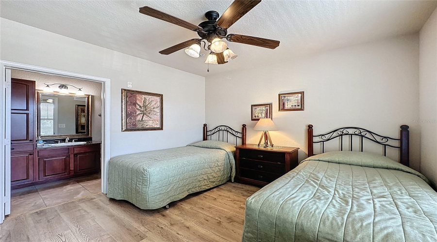 DAVENPORT, Florida 33897, 3 Bedrooms Bedrooms, ,3 BathroomsBathrooms,Residential,For Sale,CHARO,0,MFRS5137167