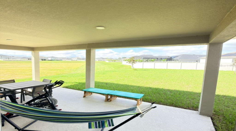 DAVENPORT, Florida 33896, 5 Bedrooms Bedrooms, ,2 BathroomsBathrooms,Residential,For Sale,OVERPOOL AVENUE,0,MFRO6351249