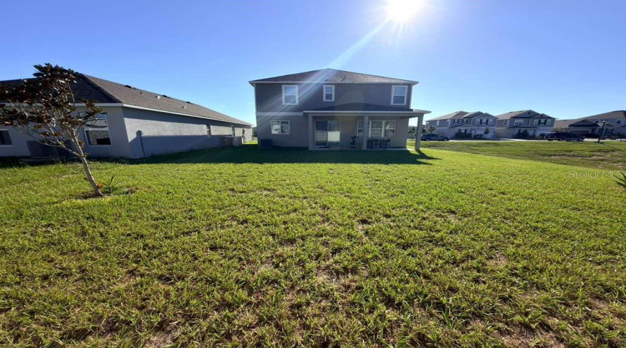 DAVENPORT, Florida 33896, 5 Bedrooms Bedrooms, ,2 BathroomsBathrooms,Residential,For Sale,OVERPOOL AVENUE,0,MFRO6351249