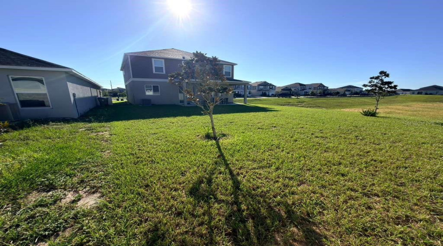 DAVENPORT, Florida 33896, 5 Bedrooms Bedrooms, ,2 BathroomsBathrooms,Residential,For Sale,OVERPOOL AVENUE,0,MFRO6351249