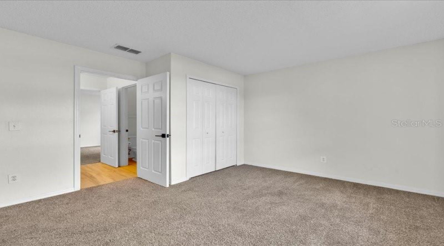 Bed 3 - jack and jill bathroom