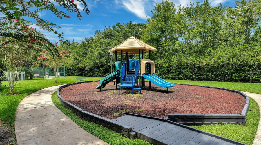 CELEBRATION, Florida 34747, 3 Bedrooms Bedrooms, ,3 BathroomsBathrooms,Residential,For Sale,GOLDENRAIN,0,MFRR4910012