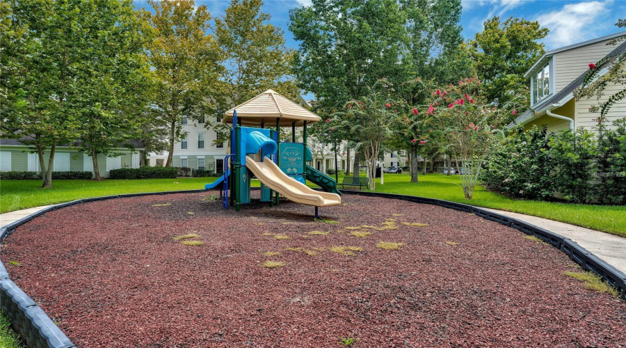 CELEBRATION, Florida 34747, 3 Bedrooms Bedrooms, ,3 BathroomsBathrooms,Residential,For Sale,GOLDENRAIN,0,MFRR4910012