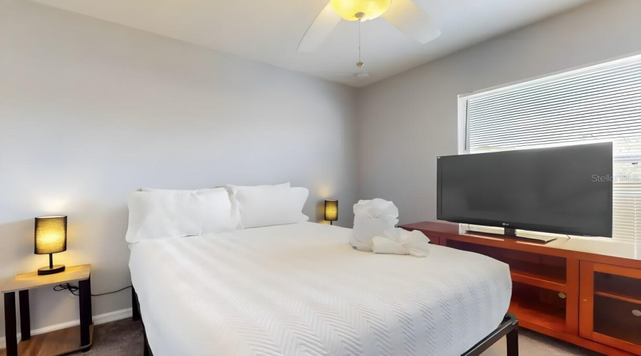 KISSIMMEE, Florida 34746, 5 Bedrooms Bedrooms, ,3 BathroomsBathrooms,Residential,For Sale,RUBY RED,0,MFRG5103524