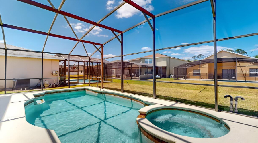 KISSIMMEE, Florida 34746, 5 Bedrooms Bedrooms, ,3 BathroomsBathrooms,Residential,For Sale,RUBY RED,0,MFRG5103524