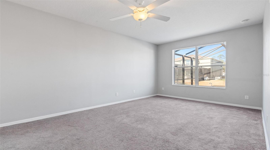 KISSIMMEE, Florida 34746, 5 Bedrooms Bedrooms, ,3 BathroomsBathrooms,Residential,For Sale,RUBY RED,0,MFRG5103524