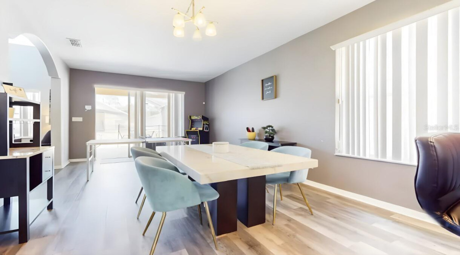 KISSIMMEE, Florida 34746, 5 Bedrooms Bedrooms, ,3 BathroomsBathrooms,Residential,For Sale,RUBY RED,0,MFRG5103524