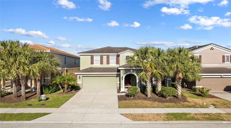 DAVENPORT, Florida 33837, 5 Bedrooms Bedrooms, ,4 BathroomsBathrooms,Residential,For Sale,WILDWOOD,0,MFRO6302043