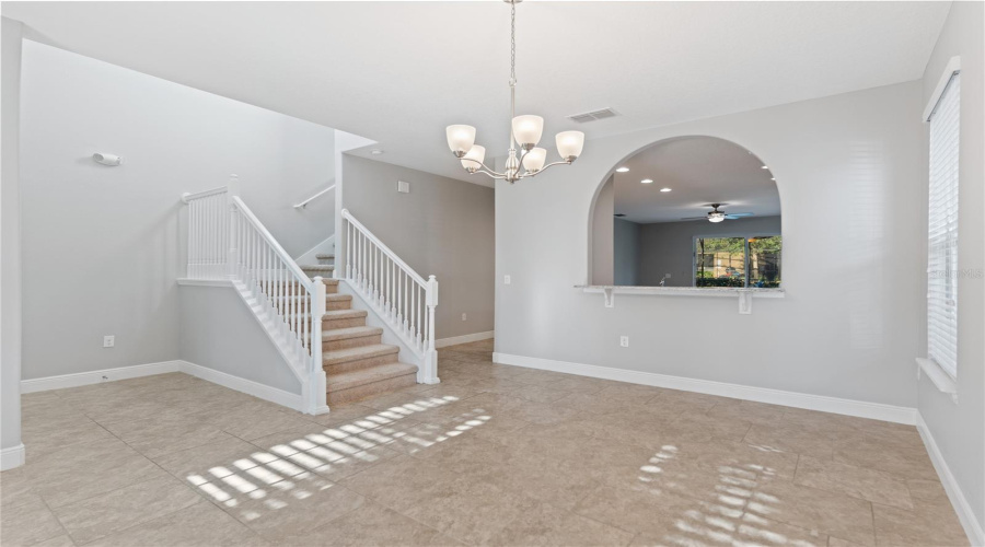 beautiful entry and front room