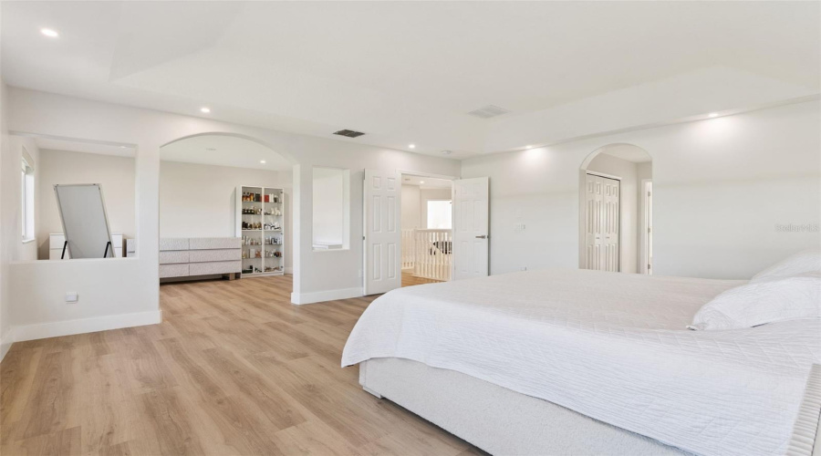 ORLANDO, Florida 32836, 4 Bedrooms Bedrooms, ,2 BathroomsBathrooms,Residential,For Sale,PECKY CYPRESS,0,MFRO6354093 ORLANDO, Florida 32836, 4 Bedrooms Bedrooms, ,2 BathroomsBathrooms,Residential,For Sale,PECKY CYPRESS,0,MFRO6354093