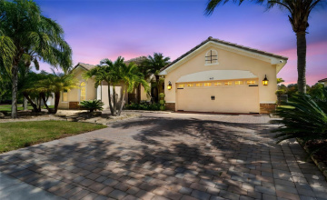 KISSIMMEE, Florida 34746, 4 Bedrooms Bedrooms, ,3 BathroomsBathrooms,Residential,For Sale,NAVIGATOR,0,MFRO6354899