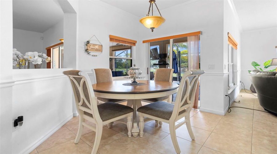 KISSIMMEE, Florida 34746, 4 Bedrooms Bedrooms, ,3 BathroomsBathrooms,Residential,For Sale,NAVIGATOR,0,MFRO6354899