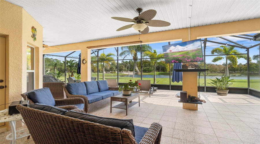 KISSIMMEE, Florida 34746, 4 Bedrooms Bedrooms, ,3 BathroomsBathrooms,Residential,For Sale,NAVIGATOR,0,MFRO6354899