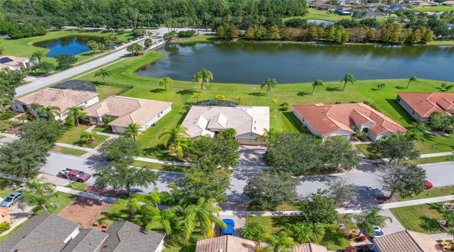 KISSIMMEE, Florida 34746, 4 Bedrooms Bedrooms, ,3 BathroomsBathrooms,Residential,For Sale,NAVIGATOR,0,MFRO6354899