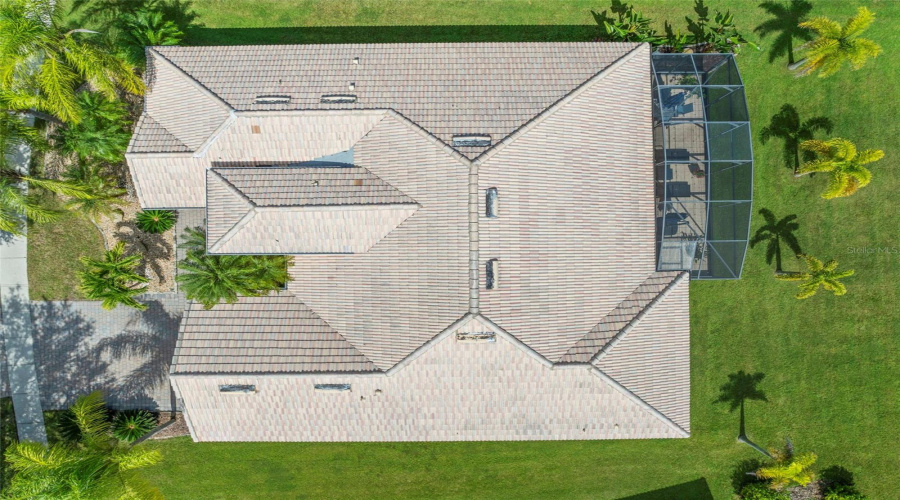 KISSIMMEE, Florida 34746, 4 Bedrooms Bedrooms, ,3 BathroomsBathrooms,Residential,For Sale,NAVIGATOR,0,MFRO6354899