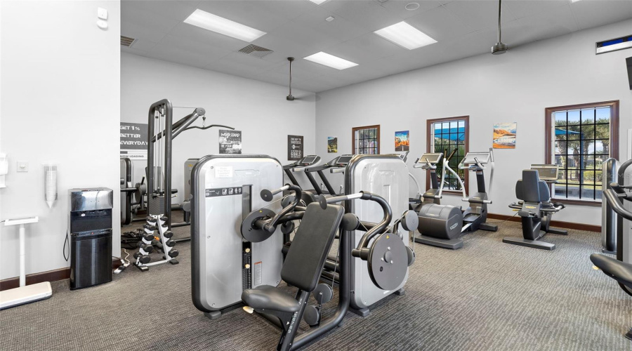 KISSIMMEE, Florida 34746, 4 Bedrooms Bedrooms, ,3 BathroomsBathrooms,Residential,For Sale,NAVIGATOR,0,MFRO6354899