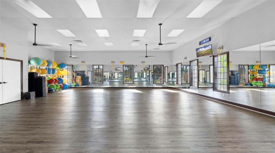 KISSIMMEE, Florida 34746, 4 Bedrooms Bedrooms, ,3 BathroomsBathrooms,Residential,For Sale,NAVIGATOR,0,MFRO6354899