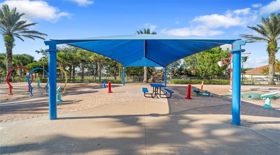 KISSIMMEE, Florida 34746, 4 Bedrooms Bedrooms, ,3 BathroomsBathrooms,Residential,For Sale,NAVIGATOR,0,MFRO6354899