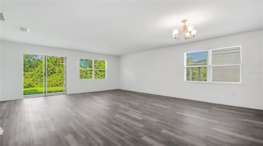 DAVENPORT, Florida 33896, 4 Bedrooms Bedrooms, ,2 BathroomsBathrooms,Residential,For Sale,AUGUSTUS,0,MFRS5137198