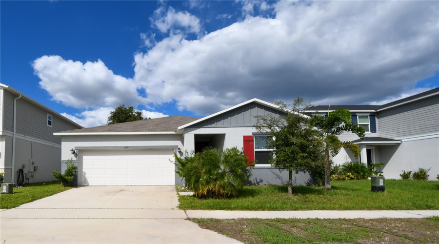 DAVENPORT, Florida 33896, 4 Bedrooms Bedrooms, ,2 BathroomsBathrooms,Residential,For Sale,AUGUSTUS,0,MFRS5137198