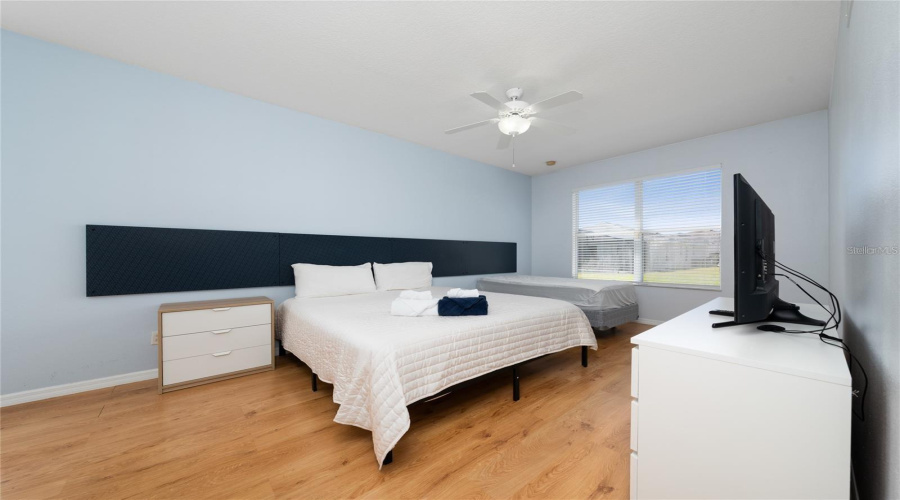 KISSIMMEE, Florida 34746, 5 Bedrooms Bedrooms, ,3 BathroomsBathrooms,Residential,For Sale,EMERALD GREEN,0,MFRO6355005 KISSIMMEE, Florida 34746, 5 Bedrooms Bedrooms, ,3 BathroomsBathrooms,Residential,For Sale,EMERALD GREEN,0,MFRO6355005