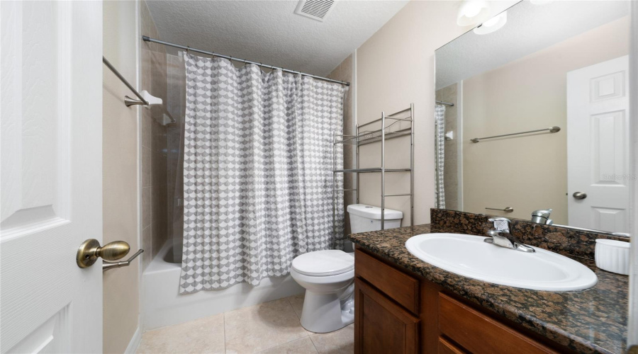 KISSIMMEE, Florida 34746, 5 Bedrooms Bedrooms, ,3 BathroomsBathrooms,Residential,For Sale,EMERALD GREEN,0,MFRO6355005 KISSIMMEE, Florida 34746, 5 Bedrooms Bedrooms, ,3 BathroomsBathrooms,Residential,For Sale,EMERALD GREEN,0,MFRO6355005