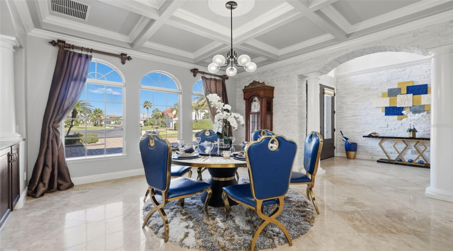 Formal Dinning Formal Dinning