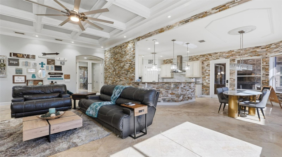 Family/Breakfast Nook/Kitchen Family/Breakfast Nook/Kitchen