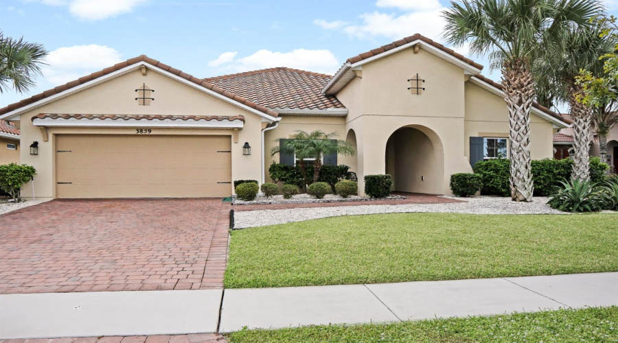 KISSIMMEE, Florida 34746, 4 Bedrooms Bedrooms, ,3 BathroomsBathrooms,Residential,For Sale,GOLDEN KNOT,0,MFRS5137188 KISSIMMEE, Florida 34746, 4 Bedrooms Bedrooms, ,3 BathroomsBathrooms,Residential,For Sale,GOLDEN KNOT,0,MFRS5137188