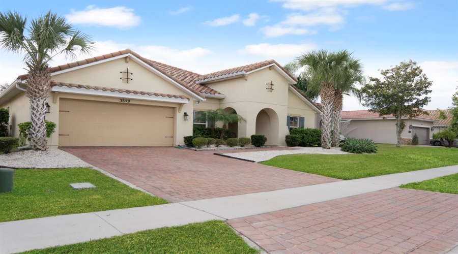 KISSIMMEE, Florida 34746, 4 Bedrooms Bedrooms, ,3 BathroomsBathrooms,Residential,For Sale,GOLDEN KNOT,0,MFRS5137188 KISSIMMEE, Florida 34746, 4 Bedrooms Bedrooms, ,3 BathroomsBathrooms,Residential,For Sale,GOLDEN KNOT,0,MFRS5137188